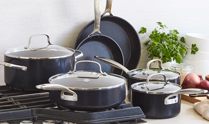 Collection of PFAS-free pots and pans